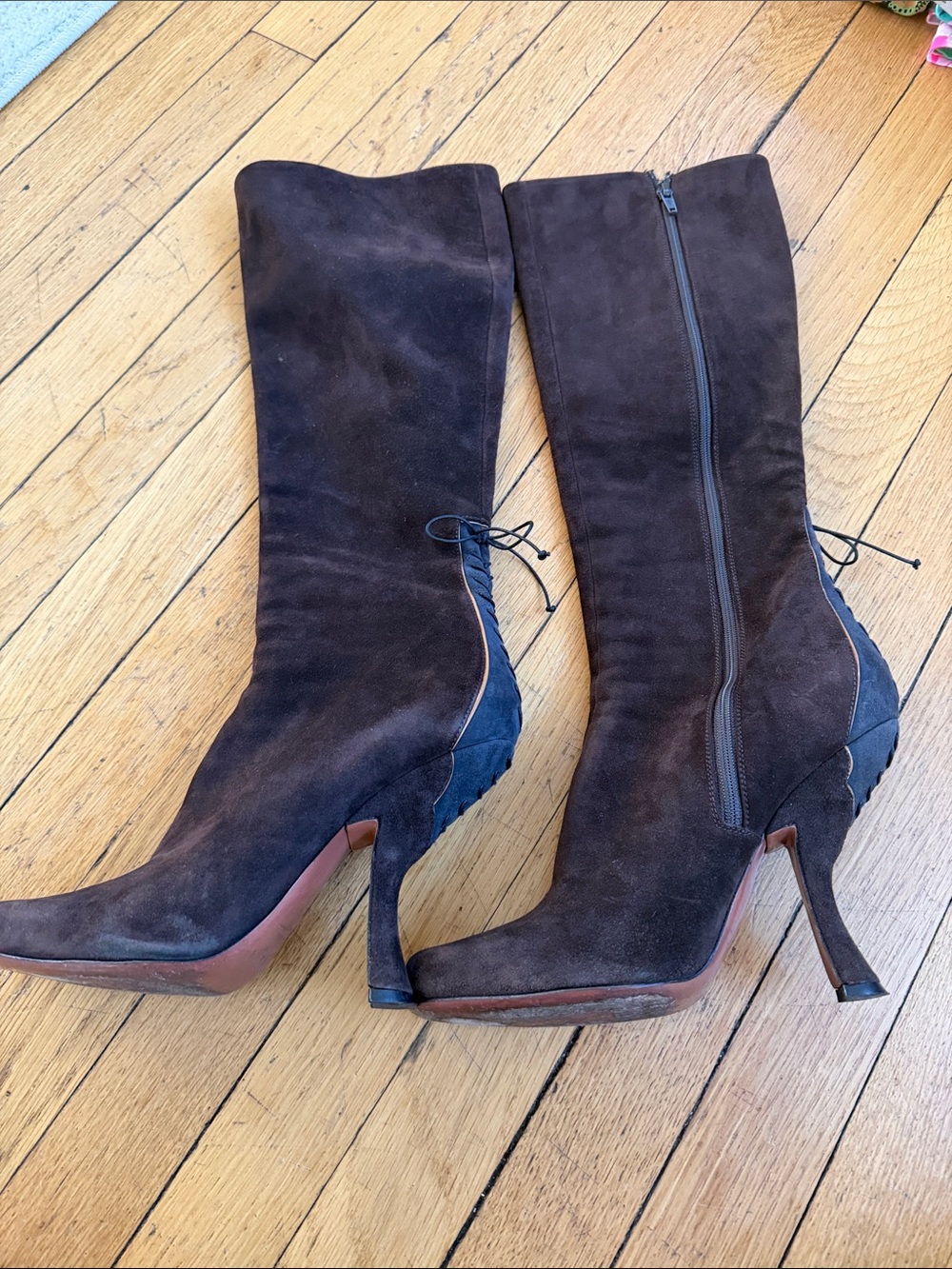 Stunning vintage Alaia Dark Brown Suede Knee-High Heeled Boots size 39.5 EUC